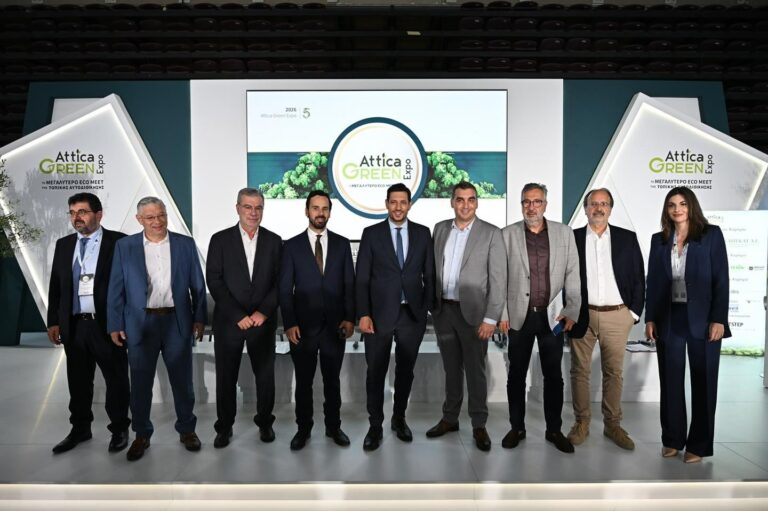 i-paroysia-toy-dimoy-agioy-dimitrioy-stin-attika-green-expo-parontes-o-stelios-mamalakis-kai-oi-synergates-toy-brahaminews-9.jpg