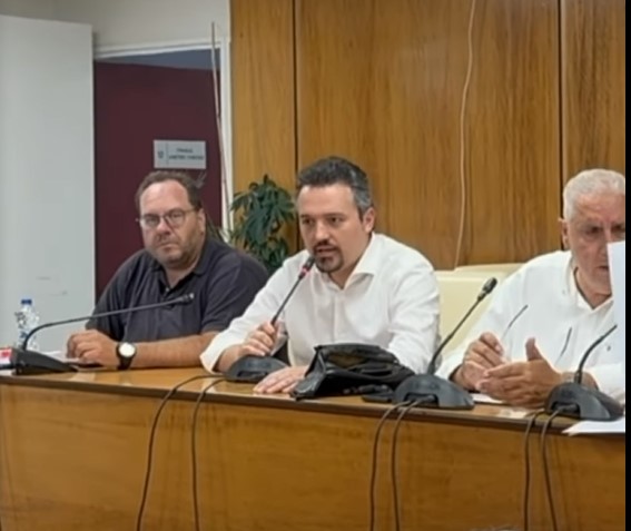 i-nea-synthesi-toy-proedreioy-toy-dimotikoy-symvoylioy-dimoy-vyrwna-orismos-newn-antidimarhwn-kai-entetalmenwn-dimotikwn-symvoylwn-brahaminews.gr_.jpg