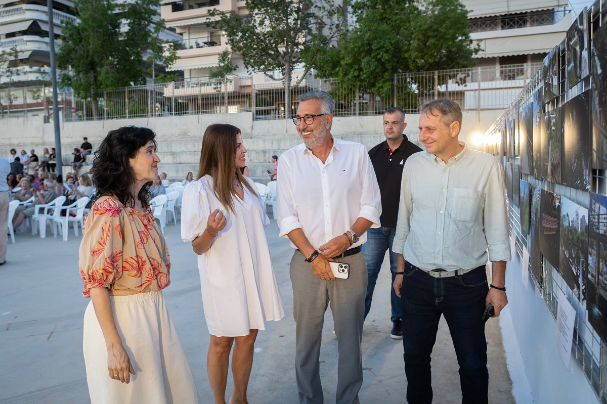 perizititi-i-etisia-ekthesi-fwtografias-toy-dimoy-agioy-dimitrioy-parateinetai-mehri-tis26-aygoystoy-2026-brahaminews.gr1_.jpg