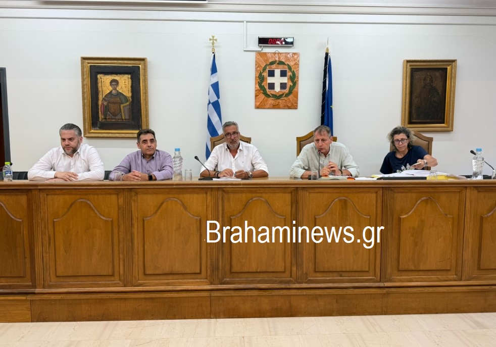 synehizei-o-giwrgos-kondylis-stin-proedreia-toy-dimotikoy-symvoylioy-ta-nea-meli-tis-dimotikis-epitropis-brahaminews-55.jpg