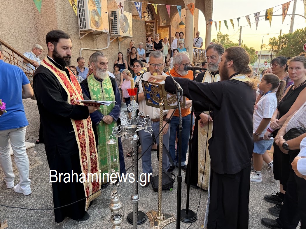 me-thriskeytiki-katanyxi-giortastike-i-imera-toy-agioy-fanoyrioy-sto-aparekklisi-ston-agio-vasileio-brahaminews-31.jpg