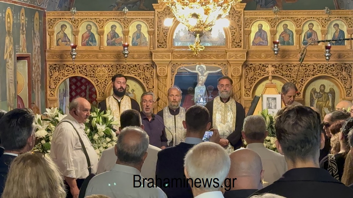 to-ystato-haire-sto-marko-vazaio-plithos-kosmoy-stin-khdeia-toy-brahaminews.gr1_.jpg