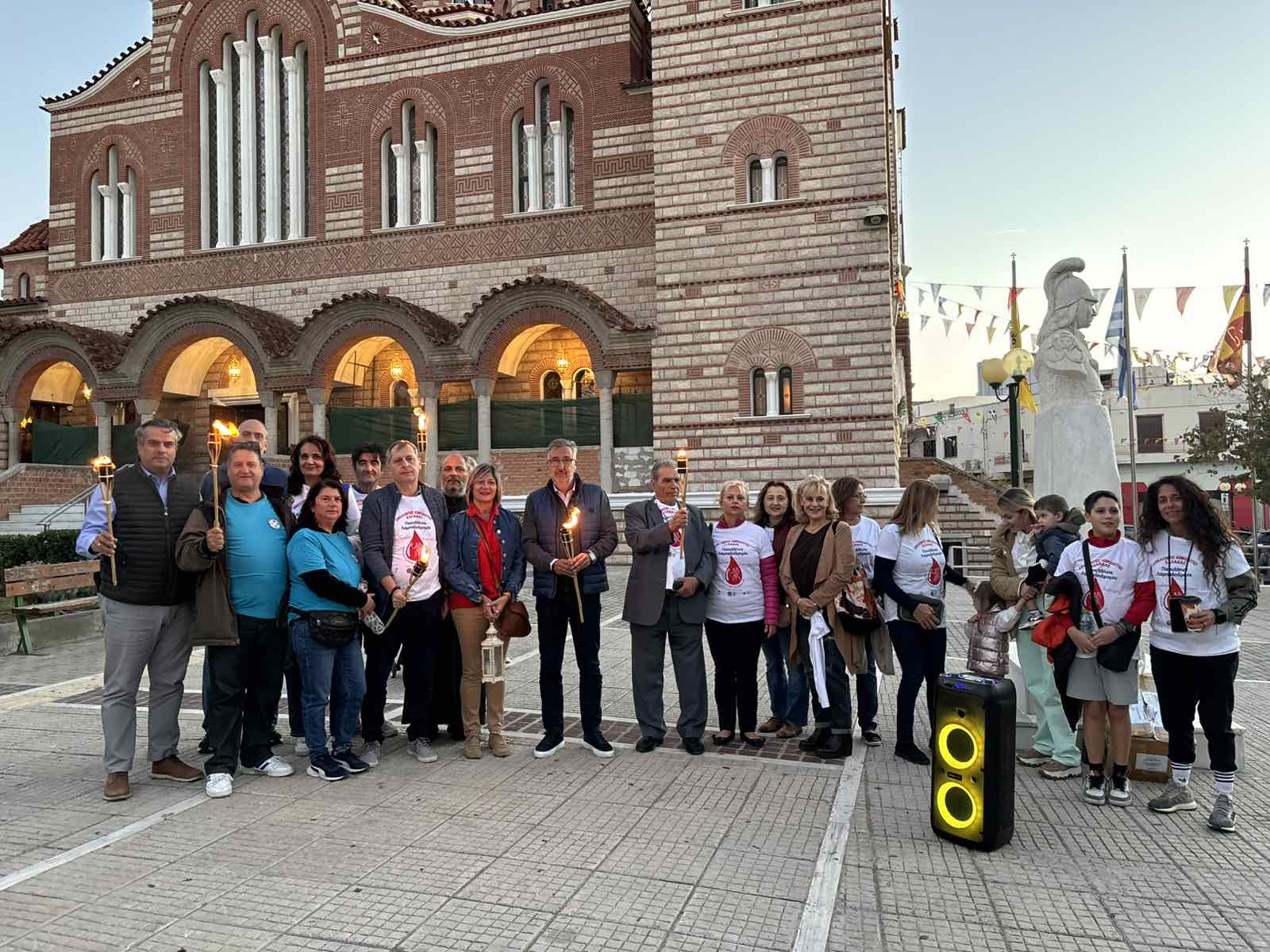 i-floga-tis-agapis-zestainei-ton-agio-dimitrio-minyma-zwis-apo-to-dimo-tin-ethelontiki-drasi-kai-toys-polites-brahaminews.gr_.jpg